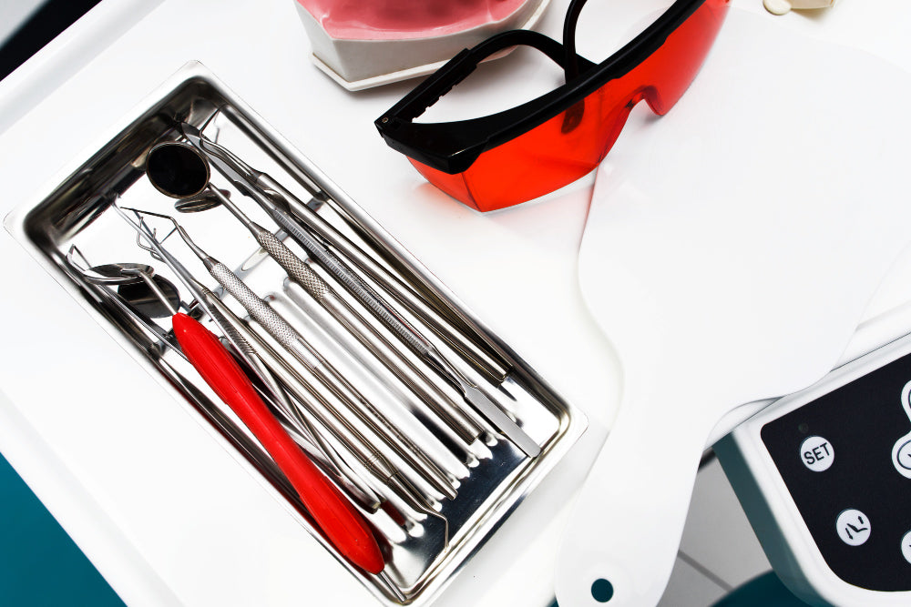 Instrumental dental para estudiantes: cómo elegir el equipo ideal desde el inicio