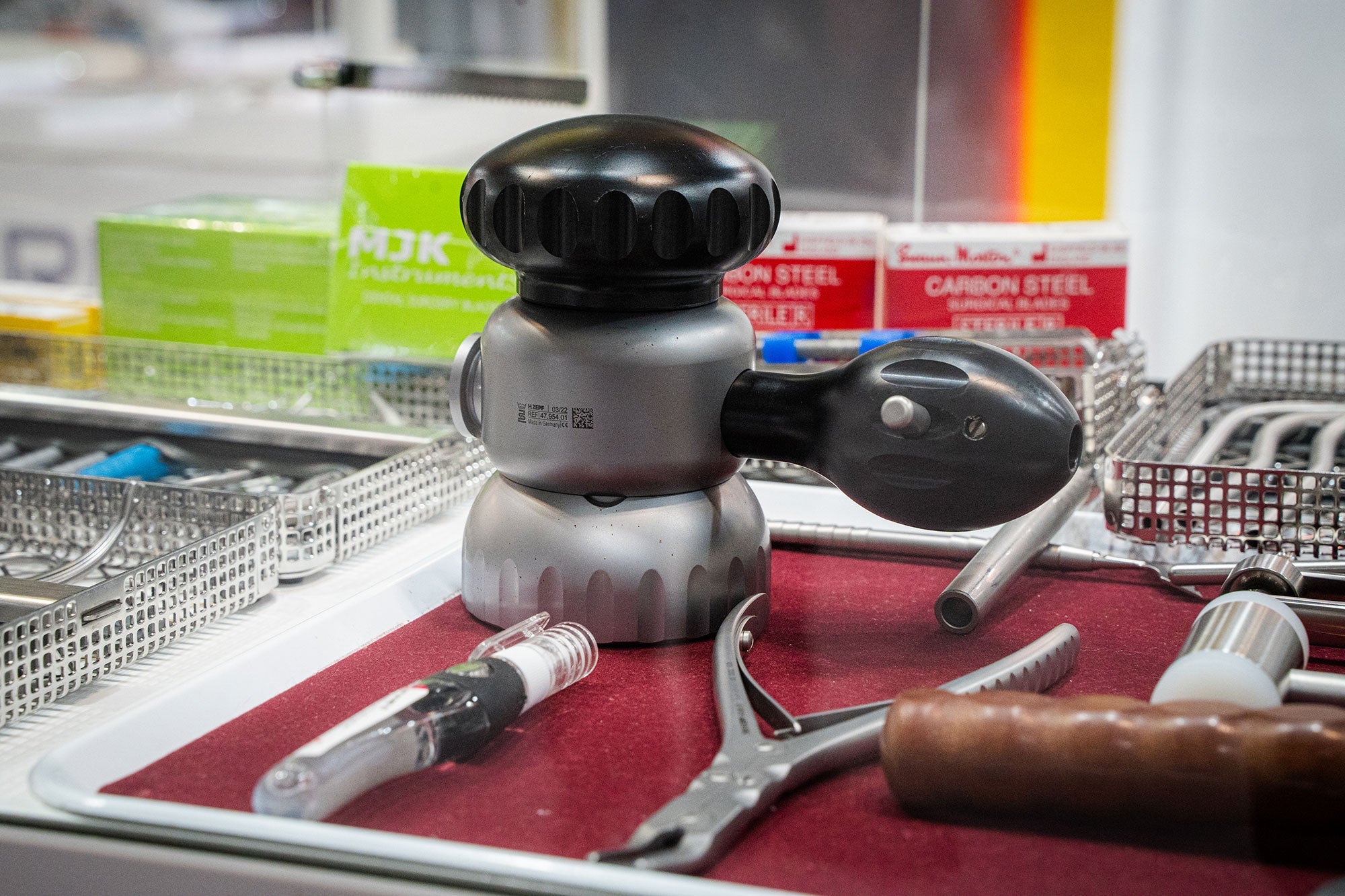 El futuro del instrumental dental: tendencias y avances que transformarán la odontología