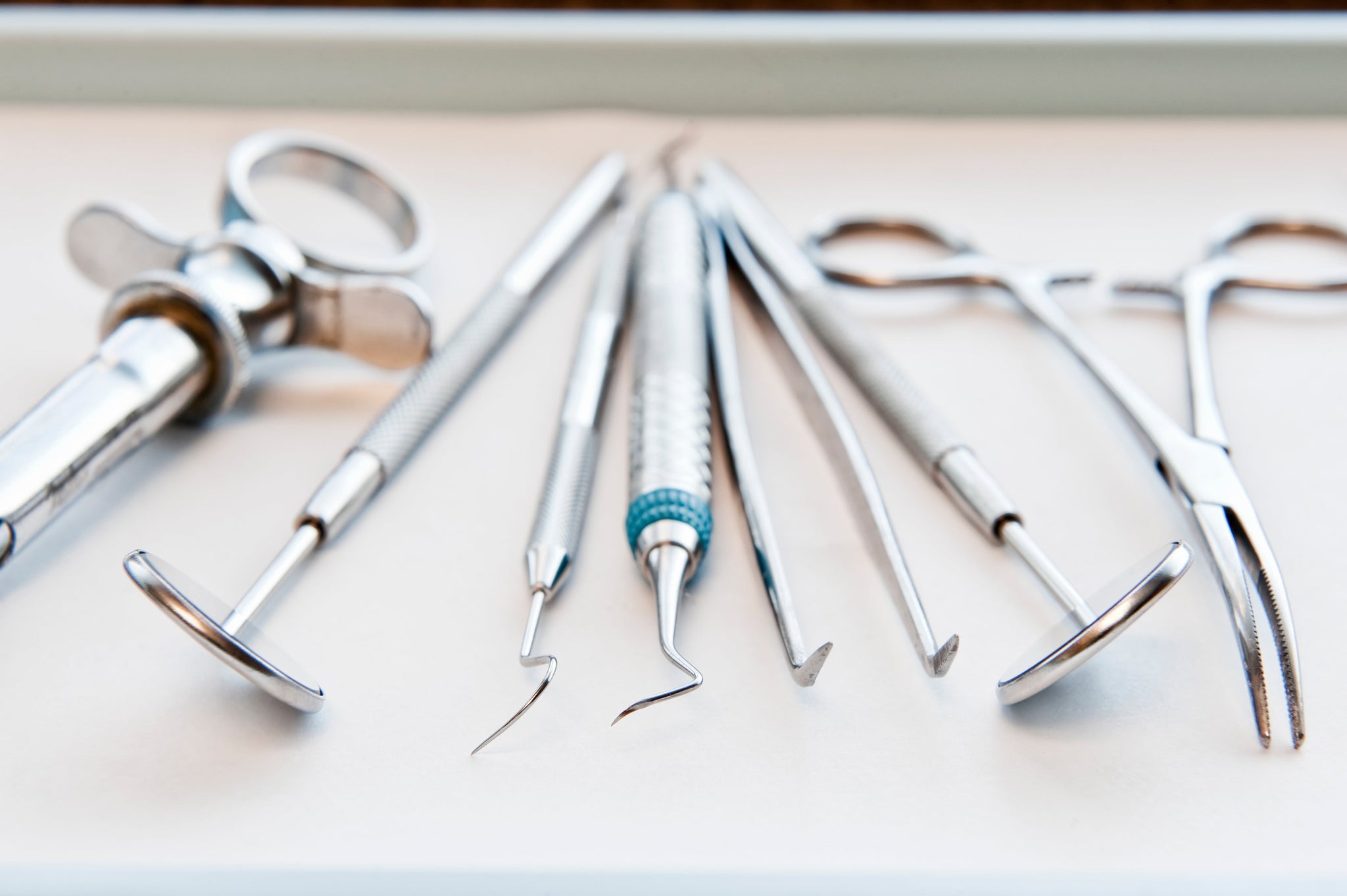 Instrumentación dental moderna: tendencias para clínicas actualizadas en Madrid